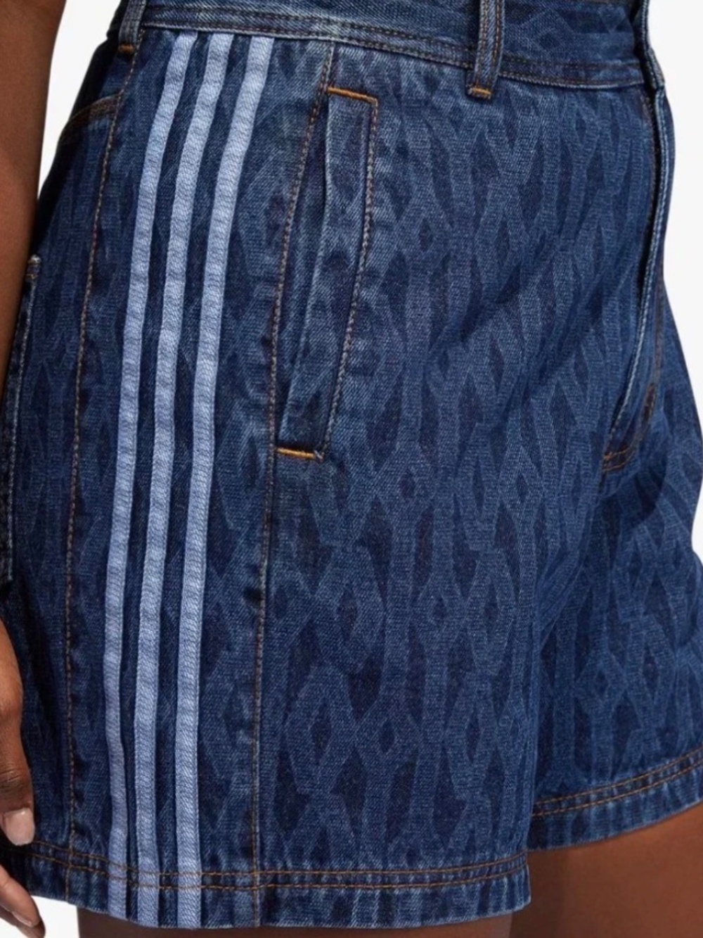 Ivy Park Adidas Shorts Size 24